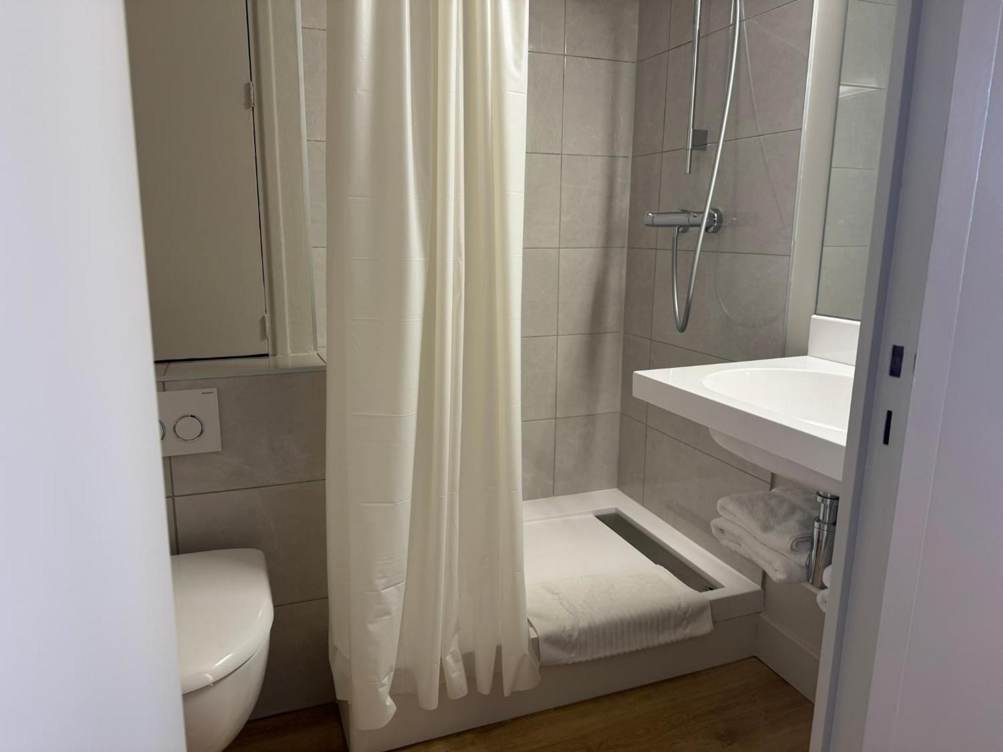 Karaez Hotel - Brithotel Carhaix Dış mekan fotoğraf