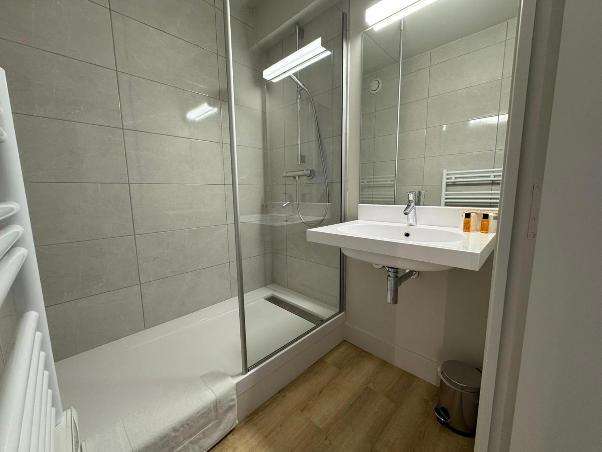 Karaez Hotel - Brithotel Carhaix Dış mekan fotoğraf